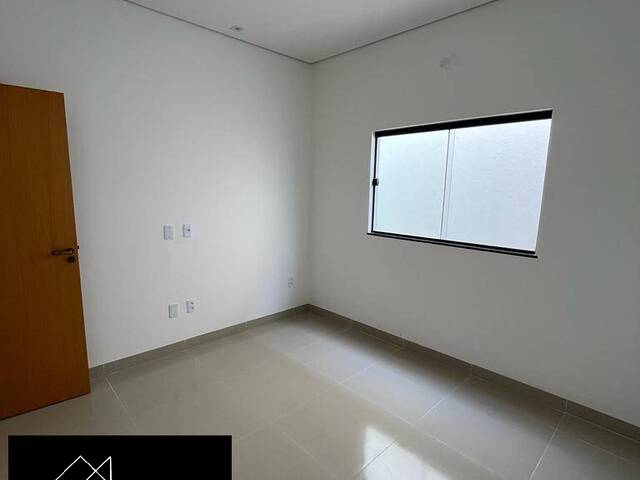 Casa para Venda em Cuiabá - 4