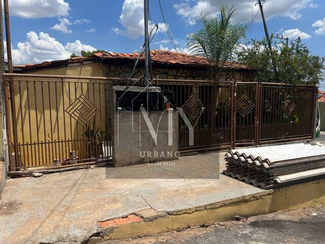 #3749 - Casa para Venda em Cuiabá - MT