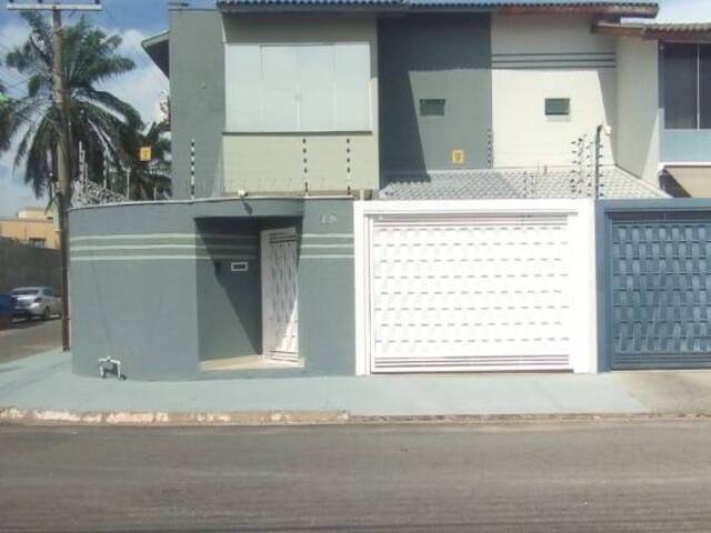 #RF050 - Sobrado para Venda em Cuiabá - MT - 1