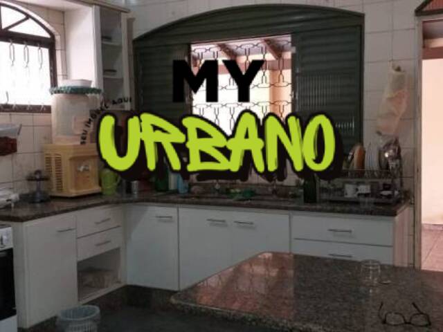Casa para Venda em Cuiabá - 3