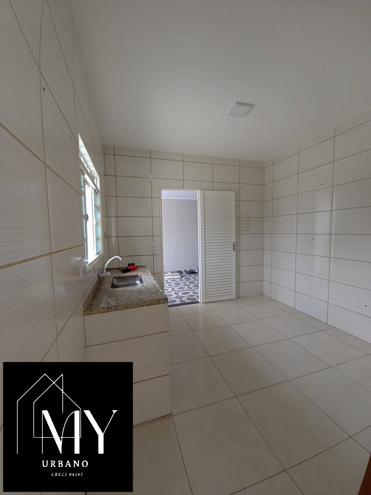 Casa à venda com 2 quartos, 74m² - Foto 16