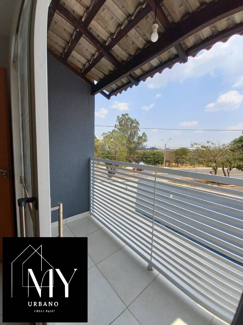 Casa à venda com 2 quartos, 74m² - Foto 18