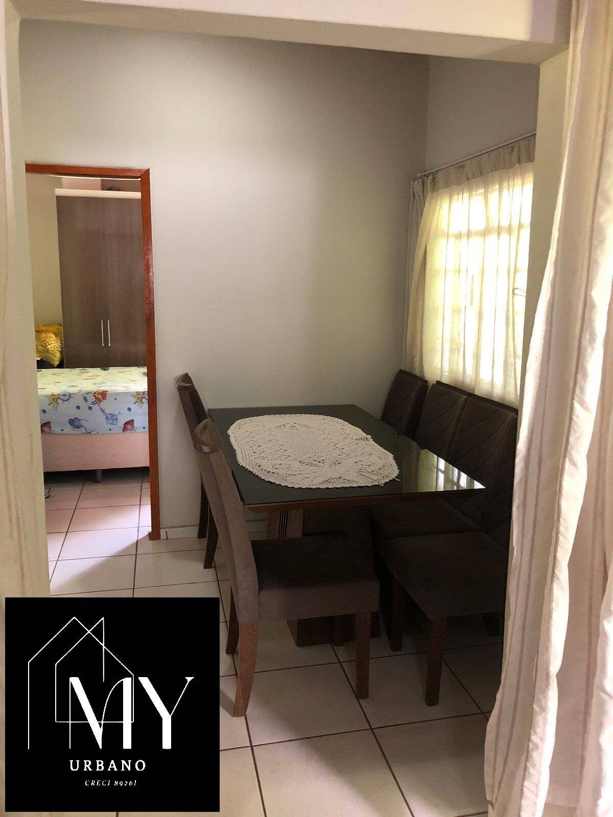 Casa à venda com 3 quartos, 250m² - Foto 3