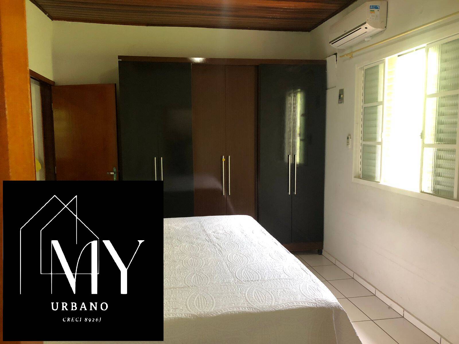 Casa à venda com 3 quartos, 250m² - Foto 5