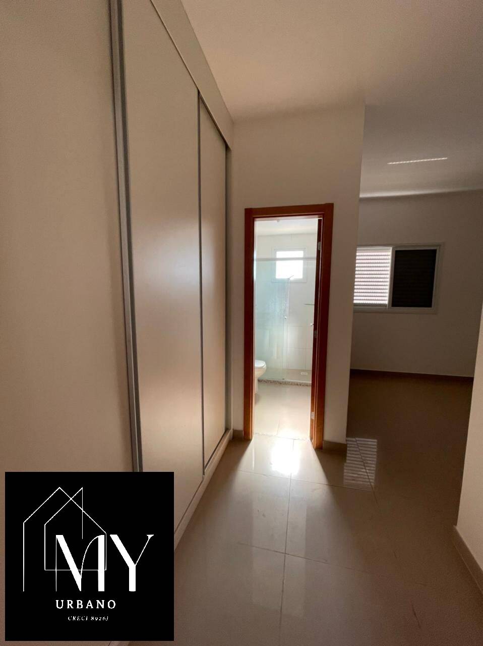 Apartamento à venda com 3 quartos, 114m² - Foto 4