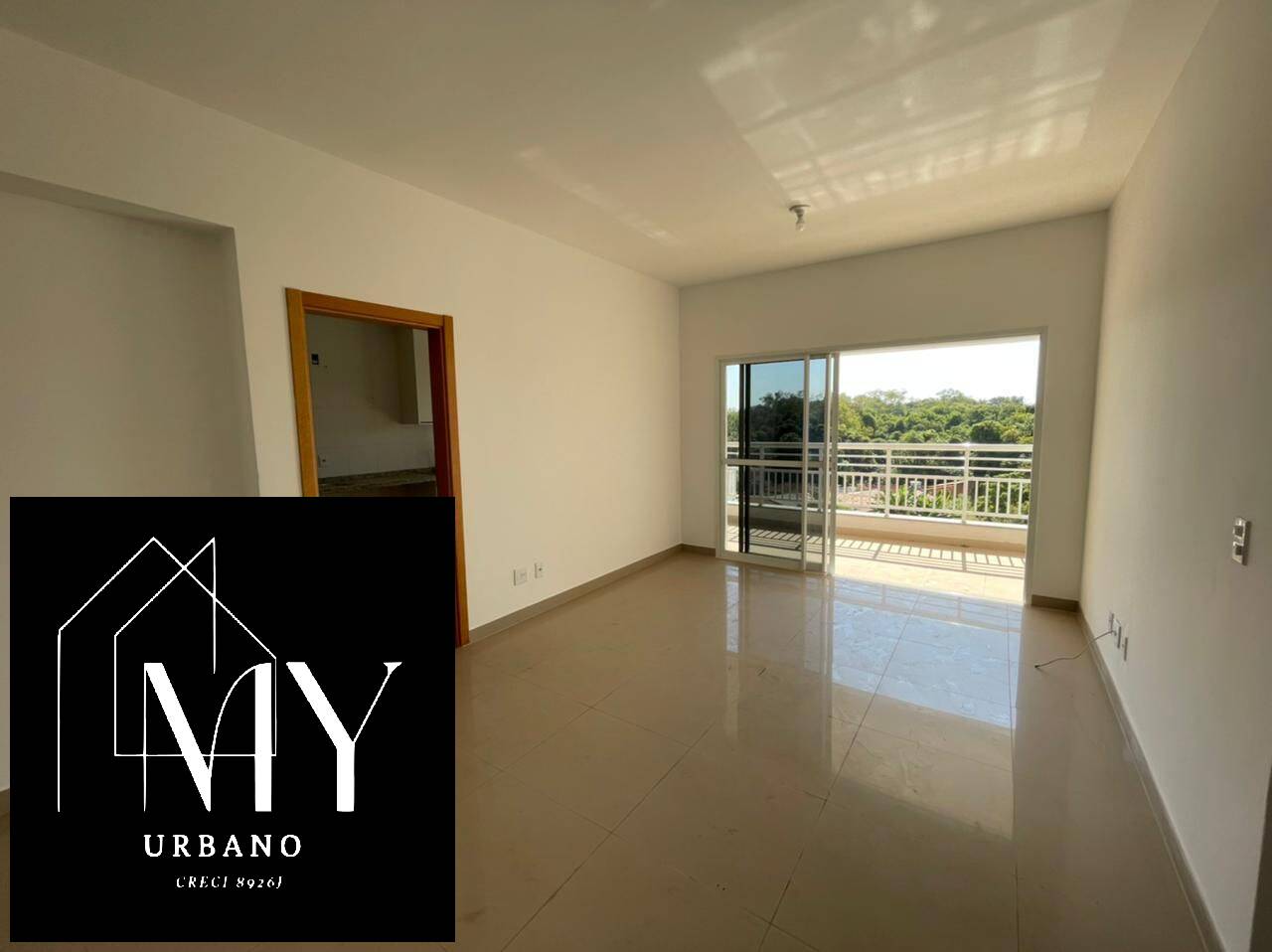 Apartamento à venda com 3 quartos, 114m² - Foto 1