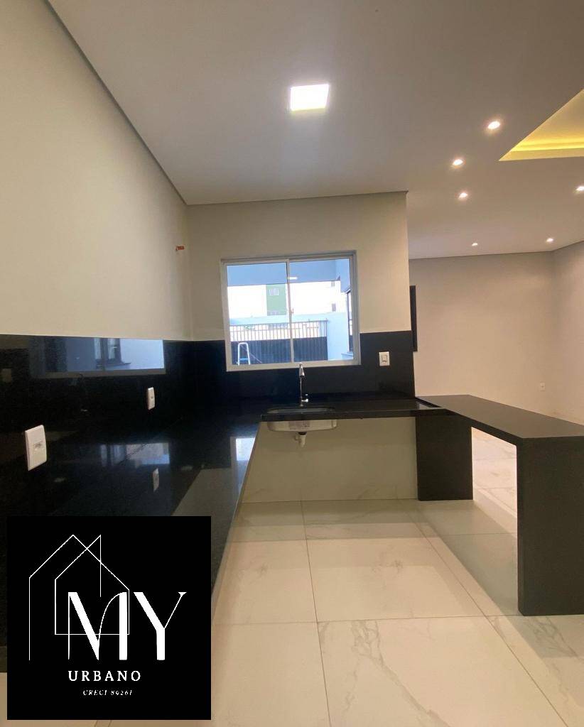 Casa à venda com 3 quartos, 105m² - Foto 9