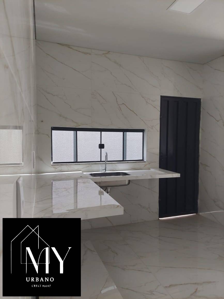 Casa à venda com 3 quartos, 98m² - Foto 10
