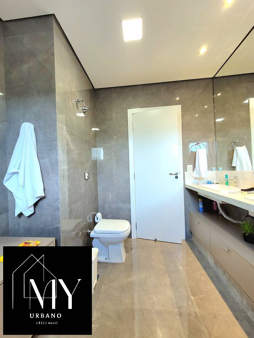 Casa à venda com 5 quartos, 317m² - Foto 15