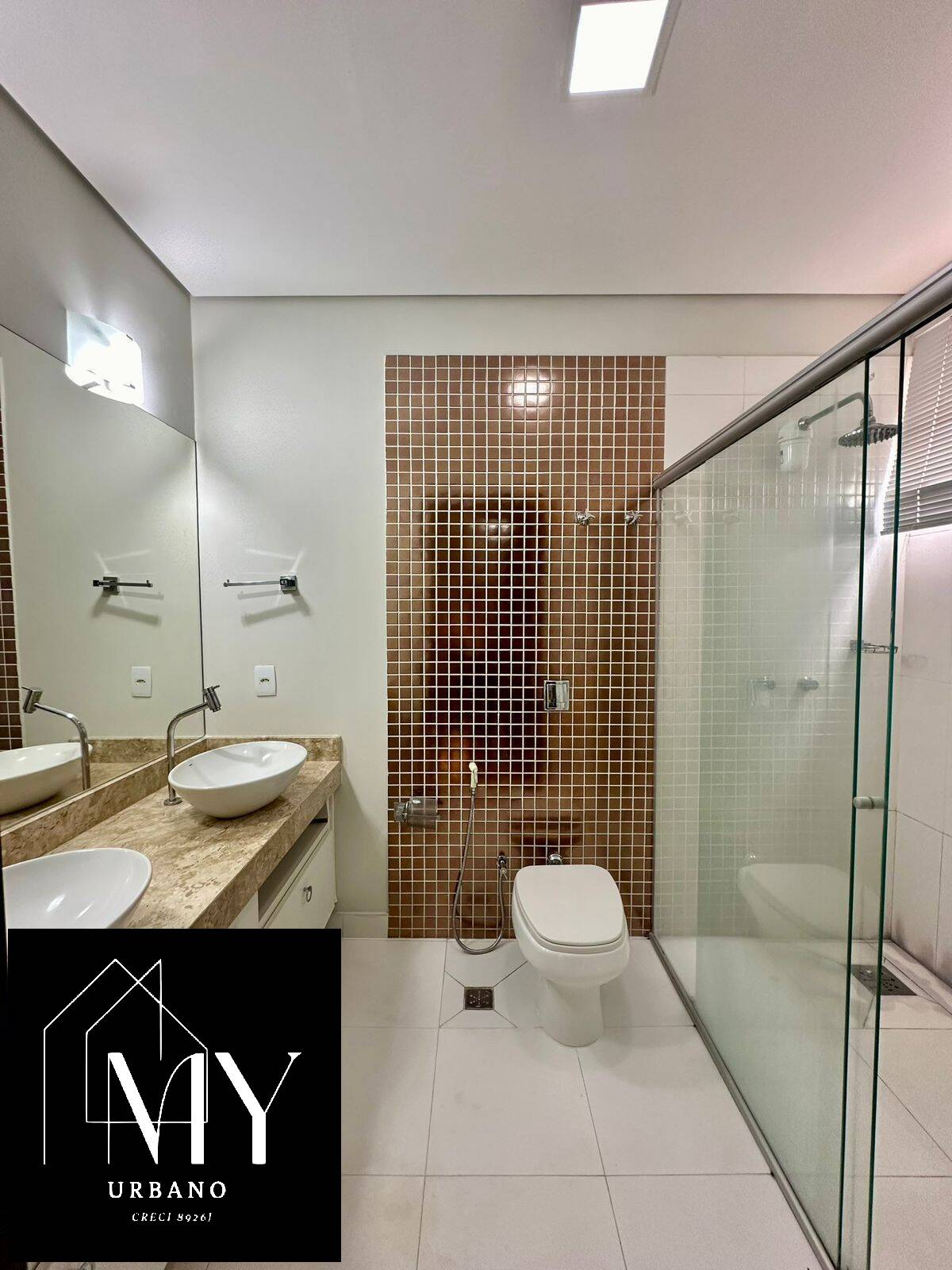 Casa de Condomínio à venda com 4 quartos, 342m² - Foto 5