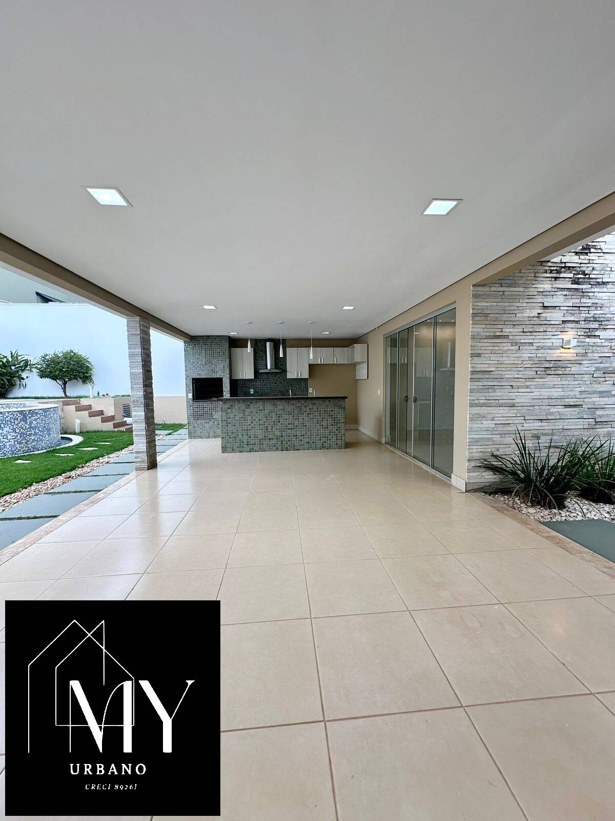 Casa de Condomínio à venda com 4 quartos, 342m² - Foto 7