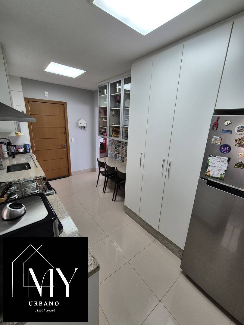 Apartamento à venda com 3 quartos, 117m² - Foto 31