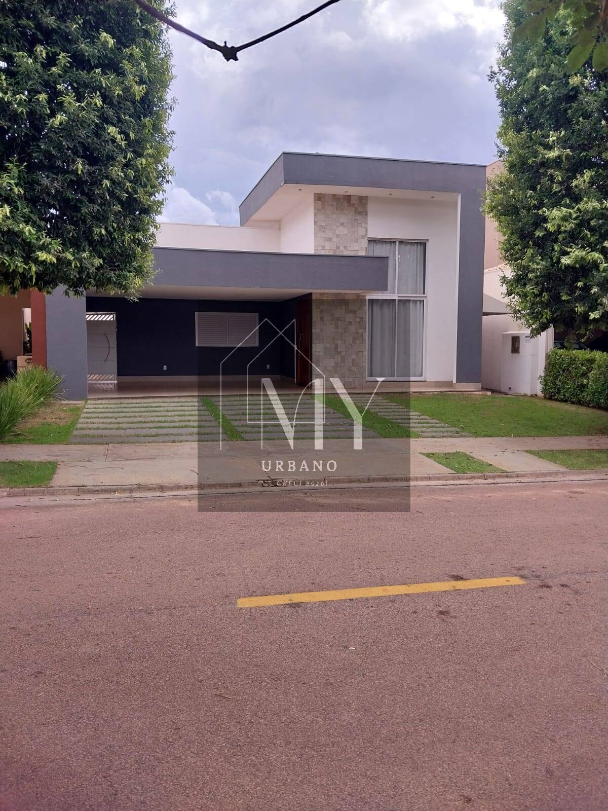 Casa, 3 quartos, 275 m² - Foto 1