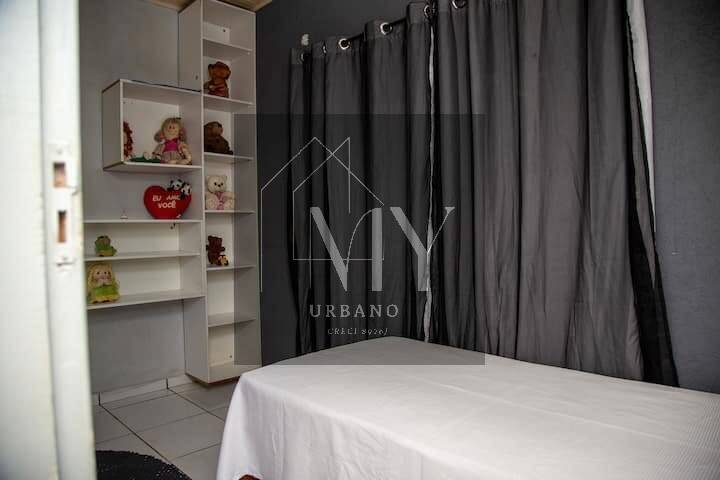 Casa, 4 quartos, 250 m² - Foto 14
