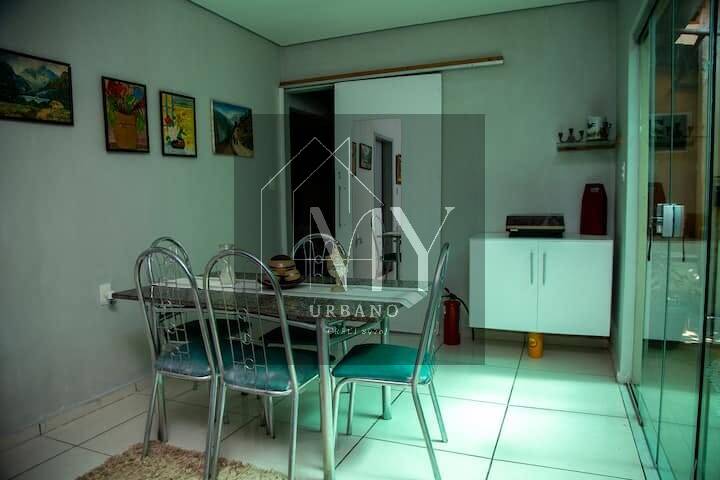 Casa, 4 quartos, 250 m² - Foto 13